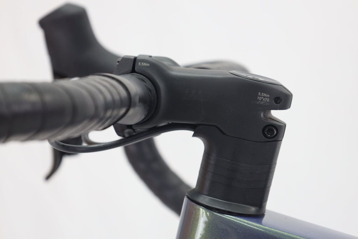 Revolt Advanced Pro 0 image 9