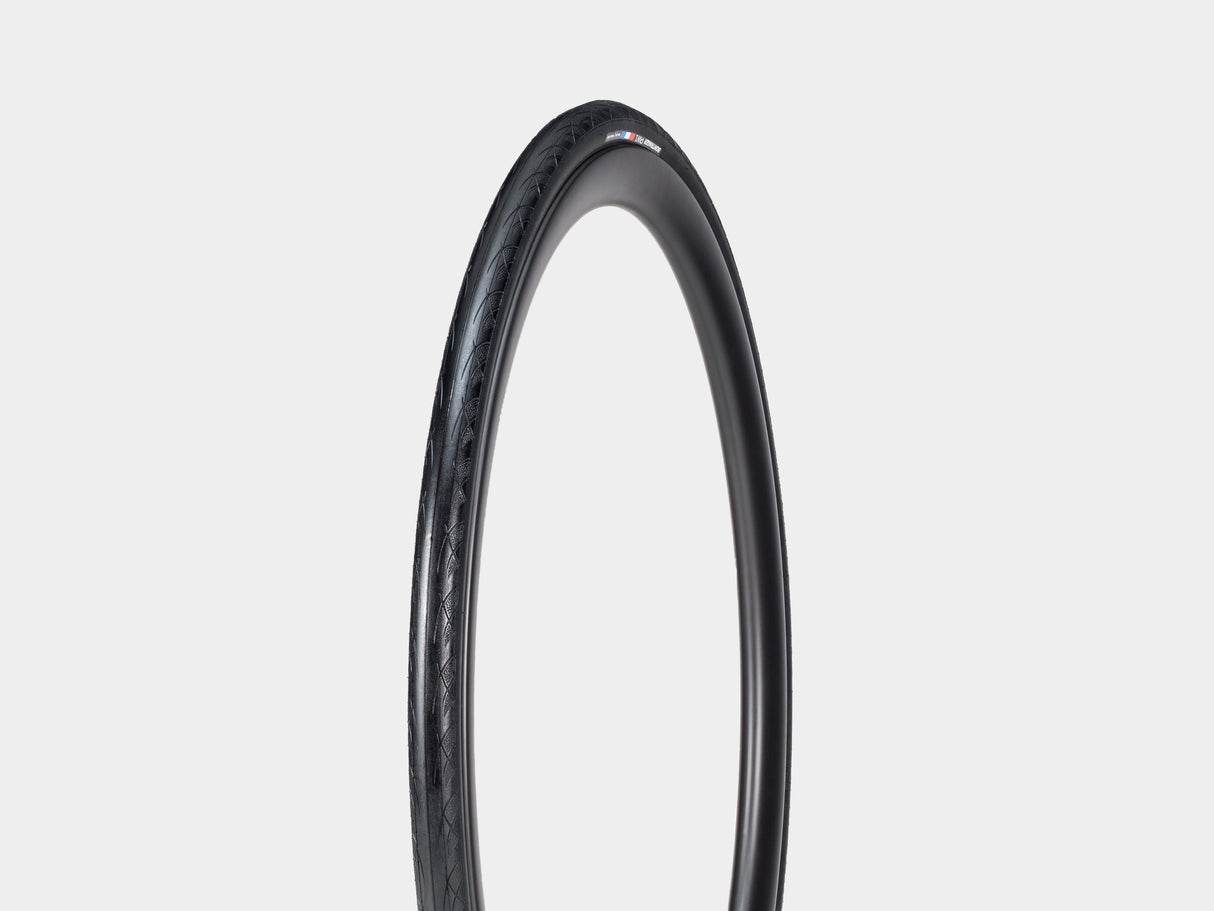 Bontrager AW1 Hard-Case 700x28c Tire