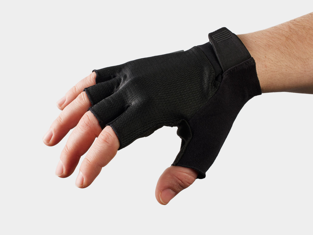 Trek Circuit Medium Black Glove