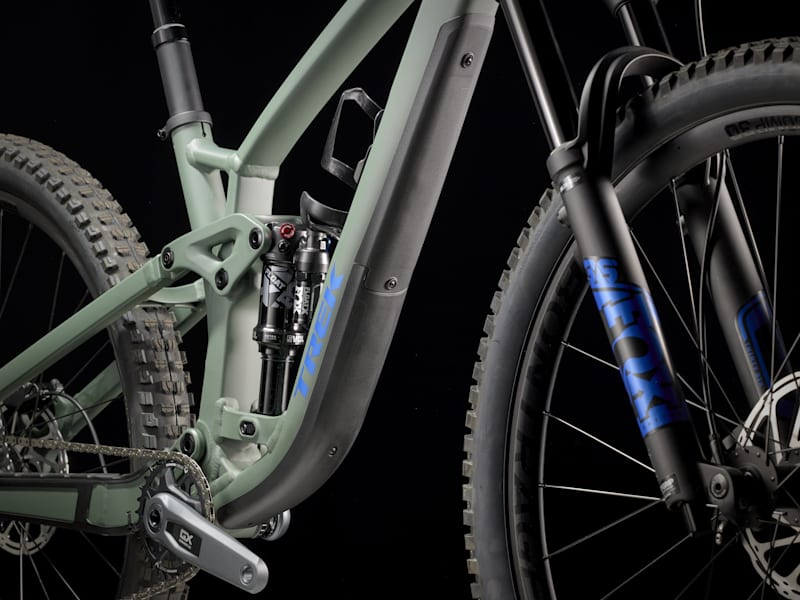 Fuel EX 8 GX AXS T-Type Gen 6