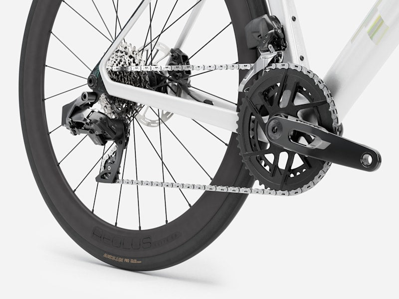 Madone SL 6 AXS Gen 8