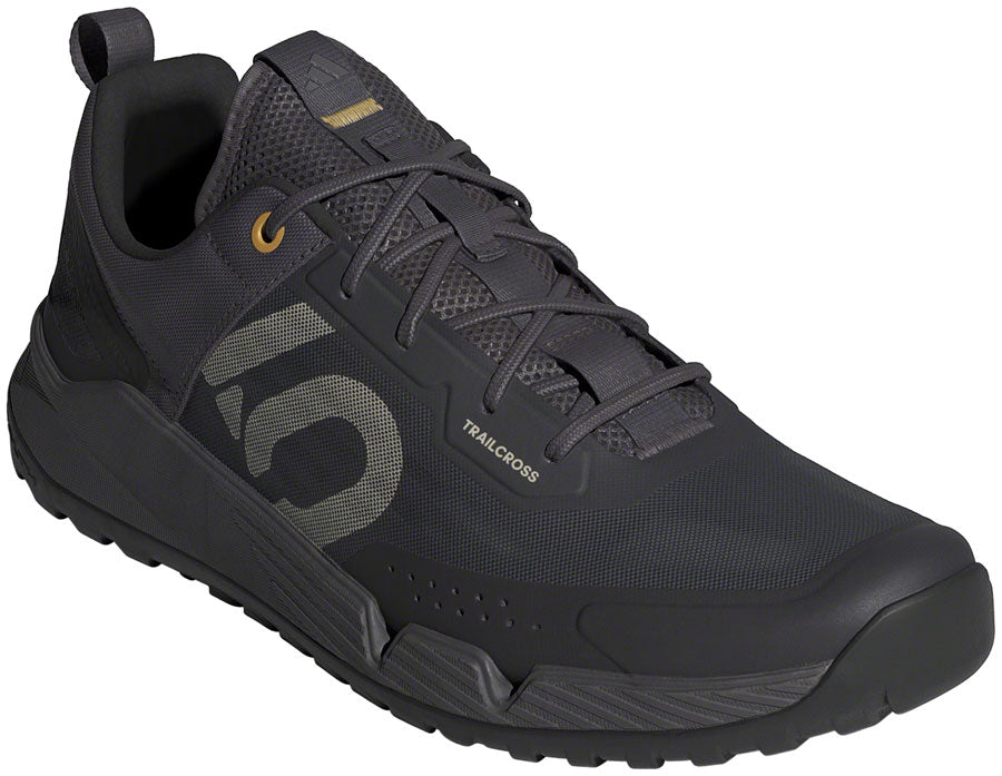 Trailcross LT Shoes - Men's Charcoal/Putty Gray/Oat 8