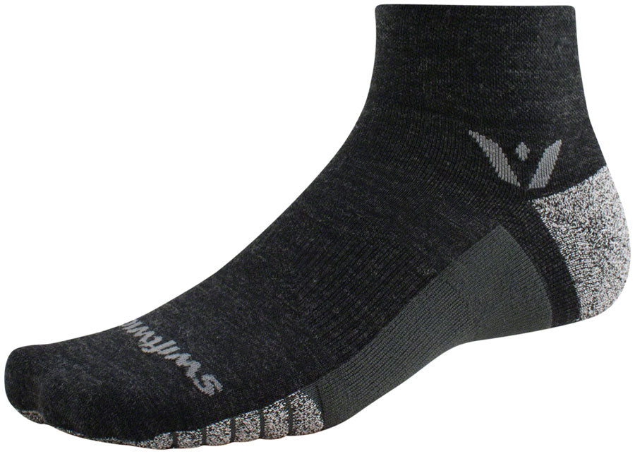 Swiftwick Flite XT Trail Quarter Crew Socks - 2" Coal Large