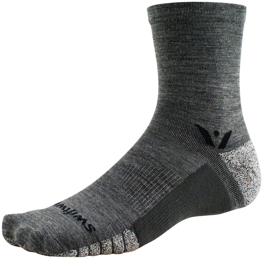 Swiftwick Flite XT Trail Mid Crew Socks - 5" Heather Large