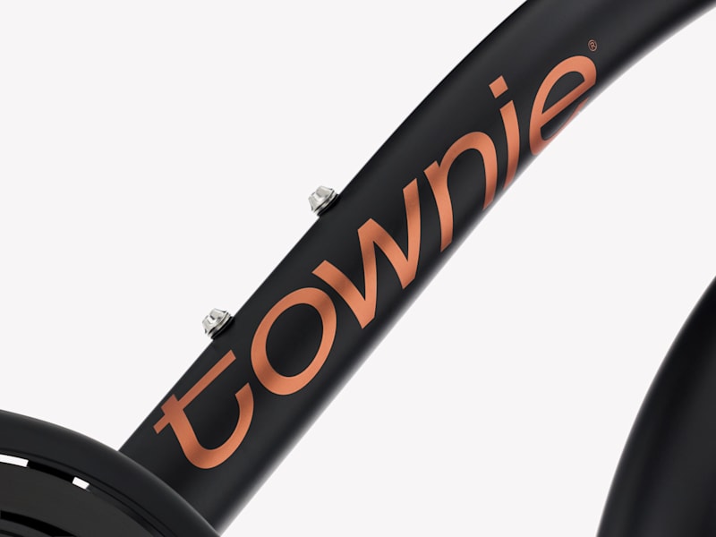 Townie 7D EQ Step-Over