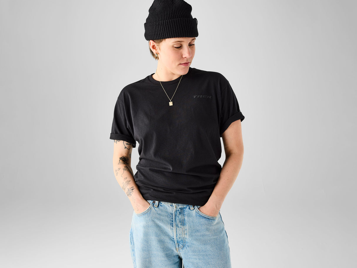 Trek Monochromatic Logo Small Black Shirt