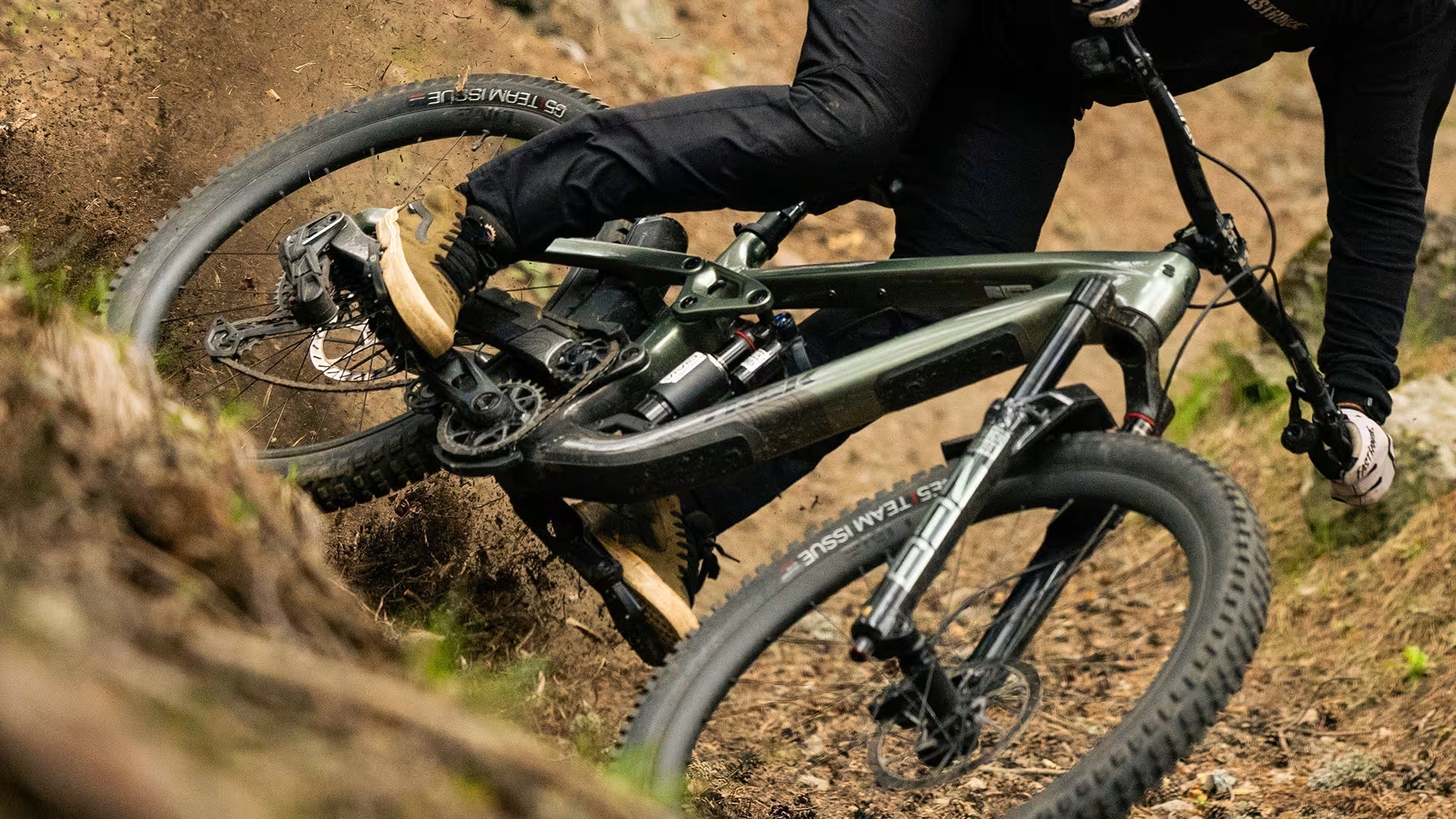 Trek Slash+: The Lightweight eMTB Built for Big Descents and More Laps