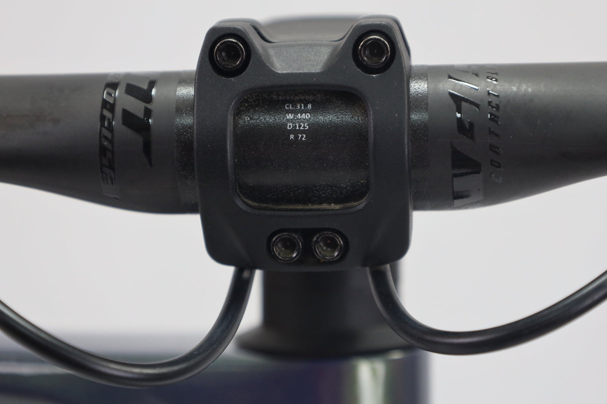 Revolt Advanced Pro 0 image 8