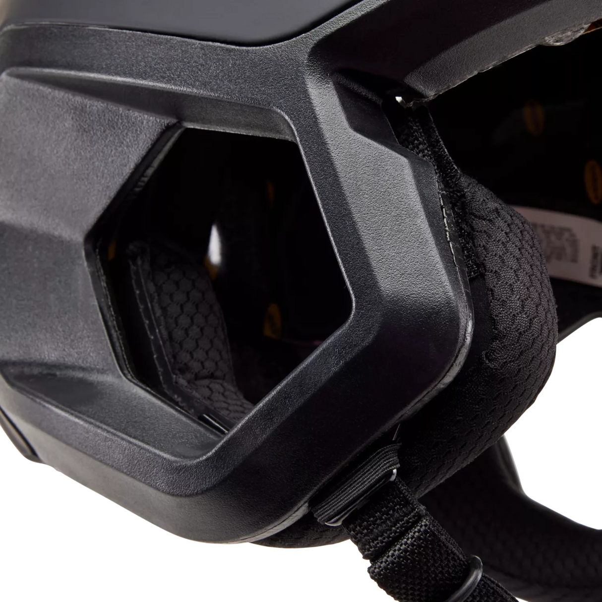 Dropframe Helmet