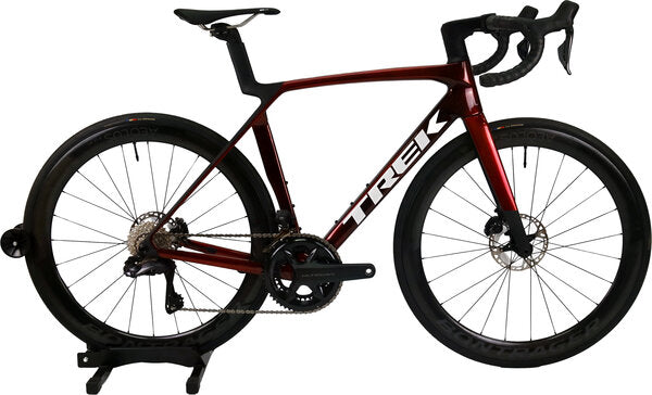 trek racing bicycle Trek Madone SL Disc Road Bike (Custom Bike Build)