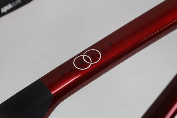 Trek Madone SL Disc (Custom Build) (Free Shipping!)