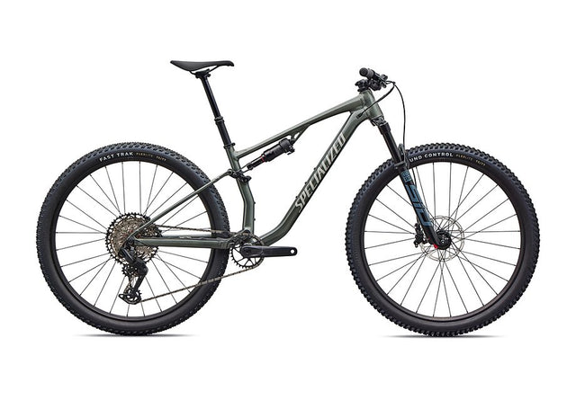 2026 Specialized Chisel Comp Bike Gloss Charcoal Tint Over Silver Dust / Dolomite Metallic Xl