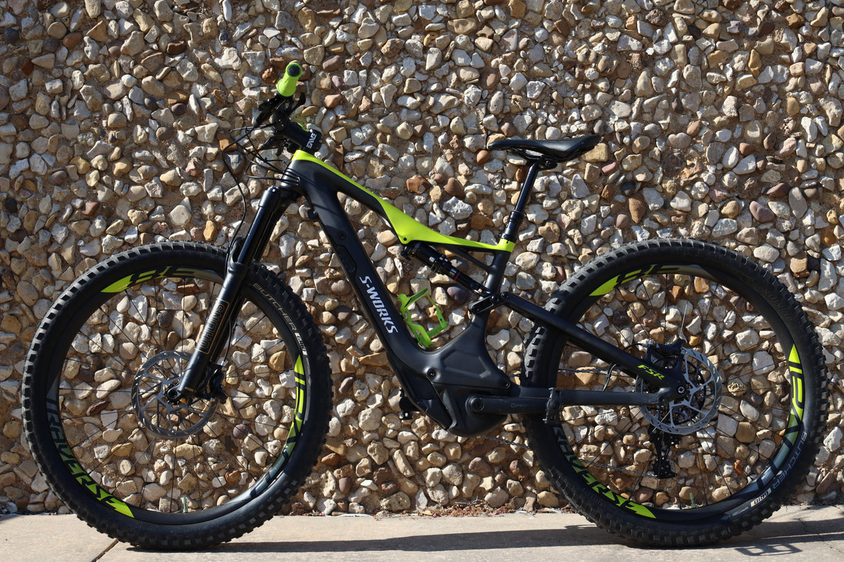 S-Works Levo FSR image 6