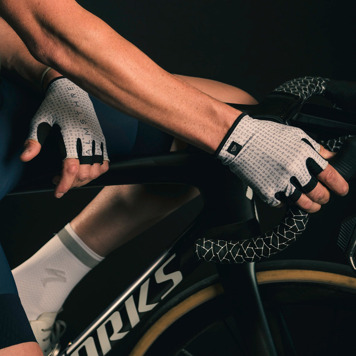 Glove - Short Finger