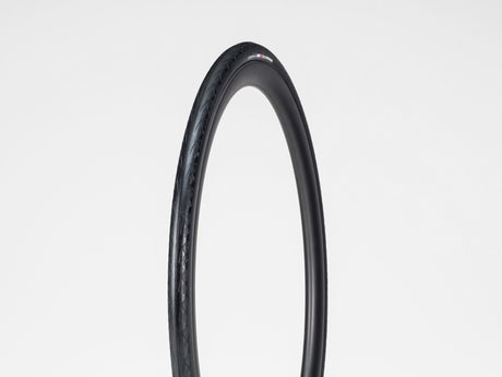 Bontrager AW1 Hard-Case Lite 700x28c Tire