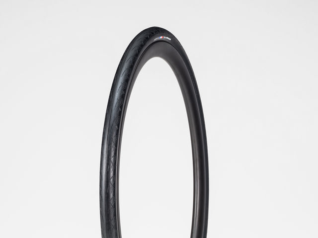 Bontrager AW1 Hard-Case Lite 700x32c Tire