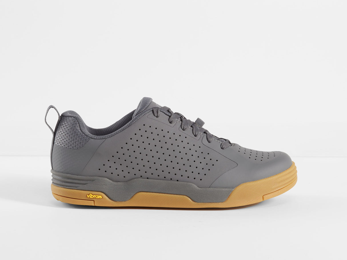 Bontrager Flatline Mountain 45 Charcoal Shoe