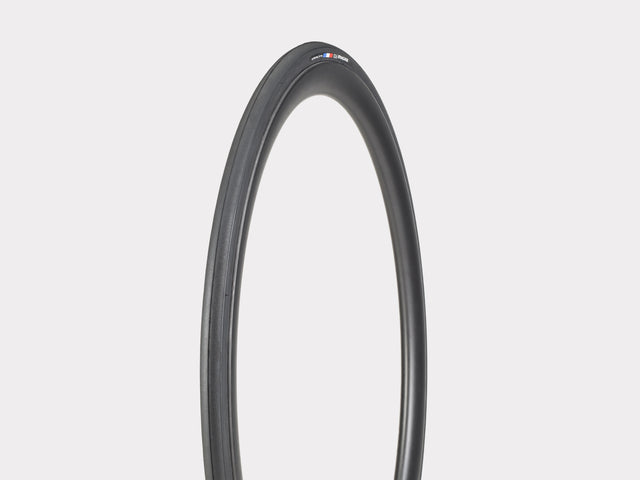Bontrager R3 Hard-Case Lite 700x23c Tire