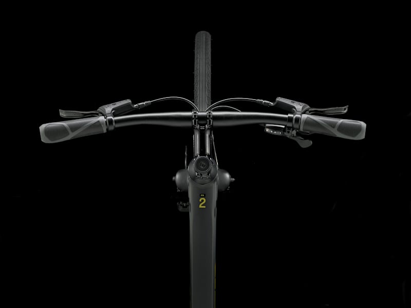 Trek FX 2 Gen 4 Hybrid Bike - Thumbnail 2