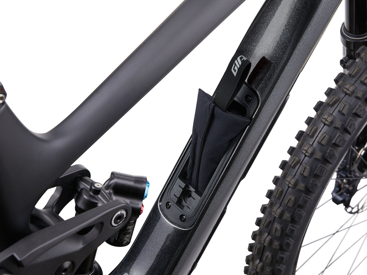 Reign Advanced Pro 1