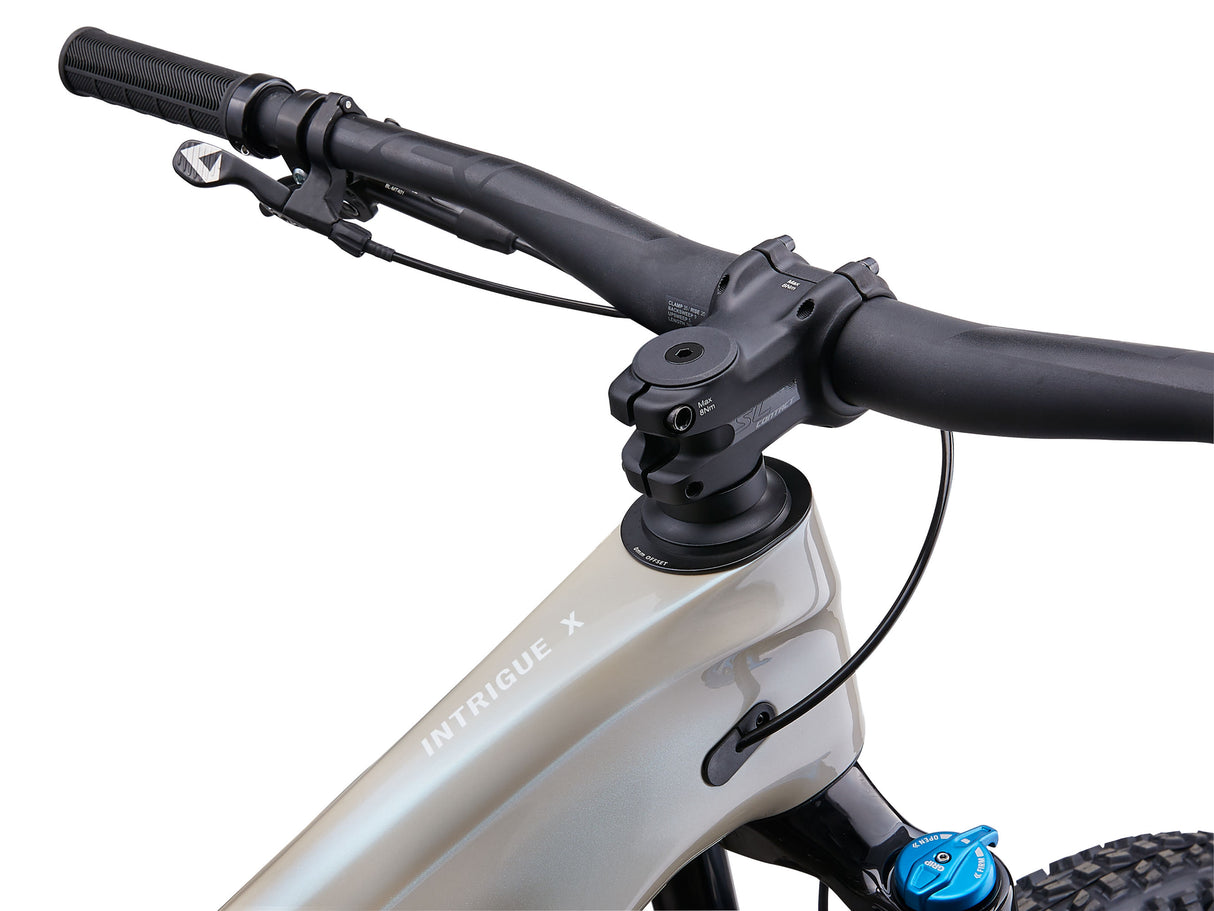 Intrigue X Advanced 2