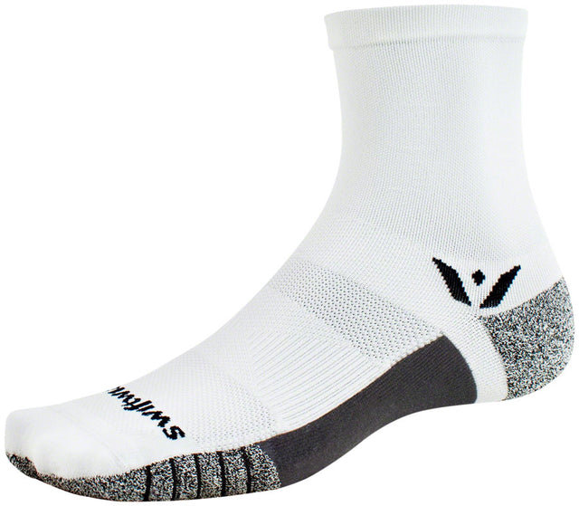 Swiftwick Flite XT Five Socks - 5" White Large