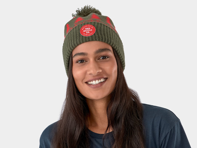 Trek Holiday Pom Beanie One Size Forrest Green Headwear