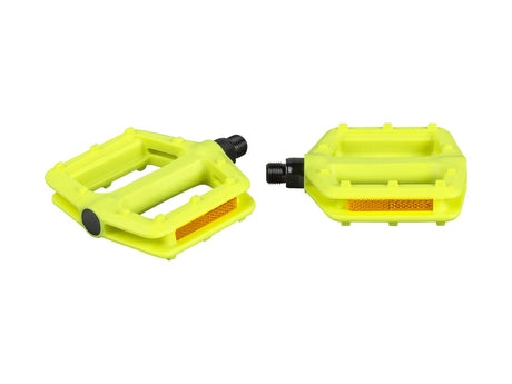 VP Grind 9/16 inch Visibility Green Pair Pedal
