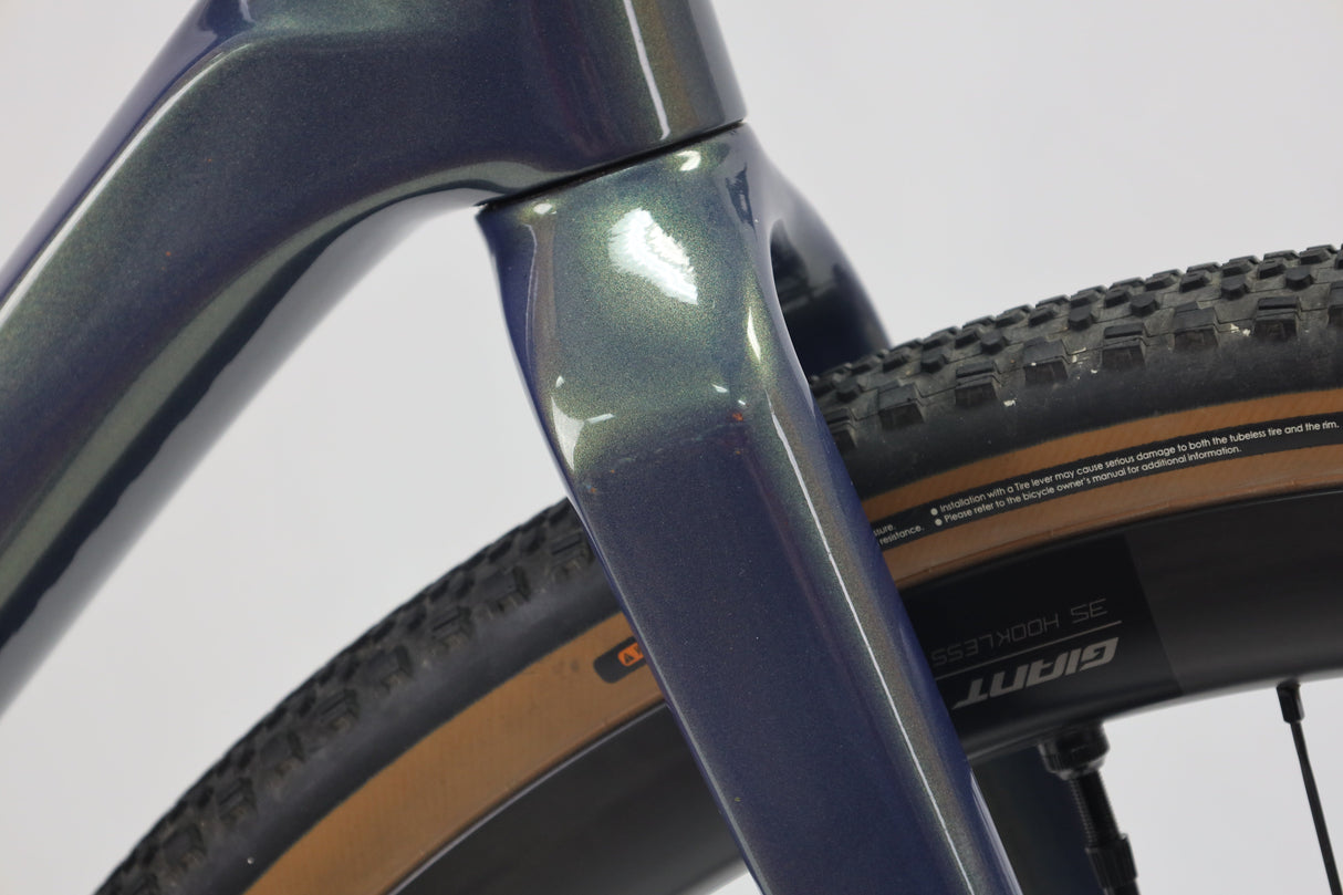 Revolt Advanced Pro 0 image 4