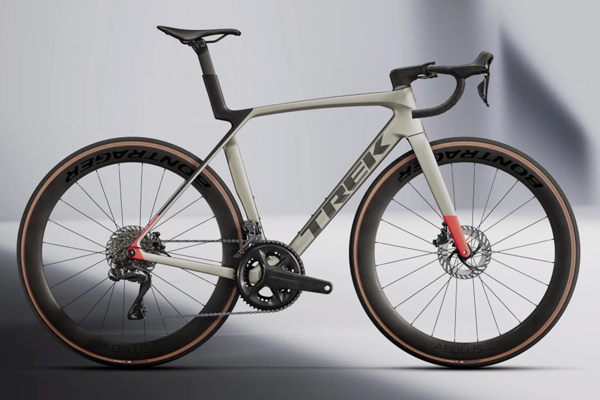 mokeです　TREK Madone4.3 カーボン mokeです TREK Madone4.3 カーボン mokeです TREK Madone4.3 カーボン